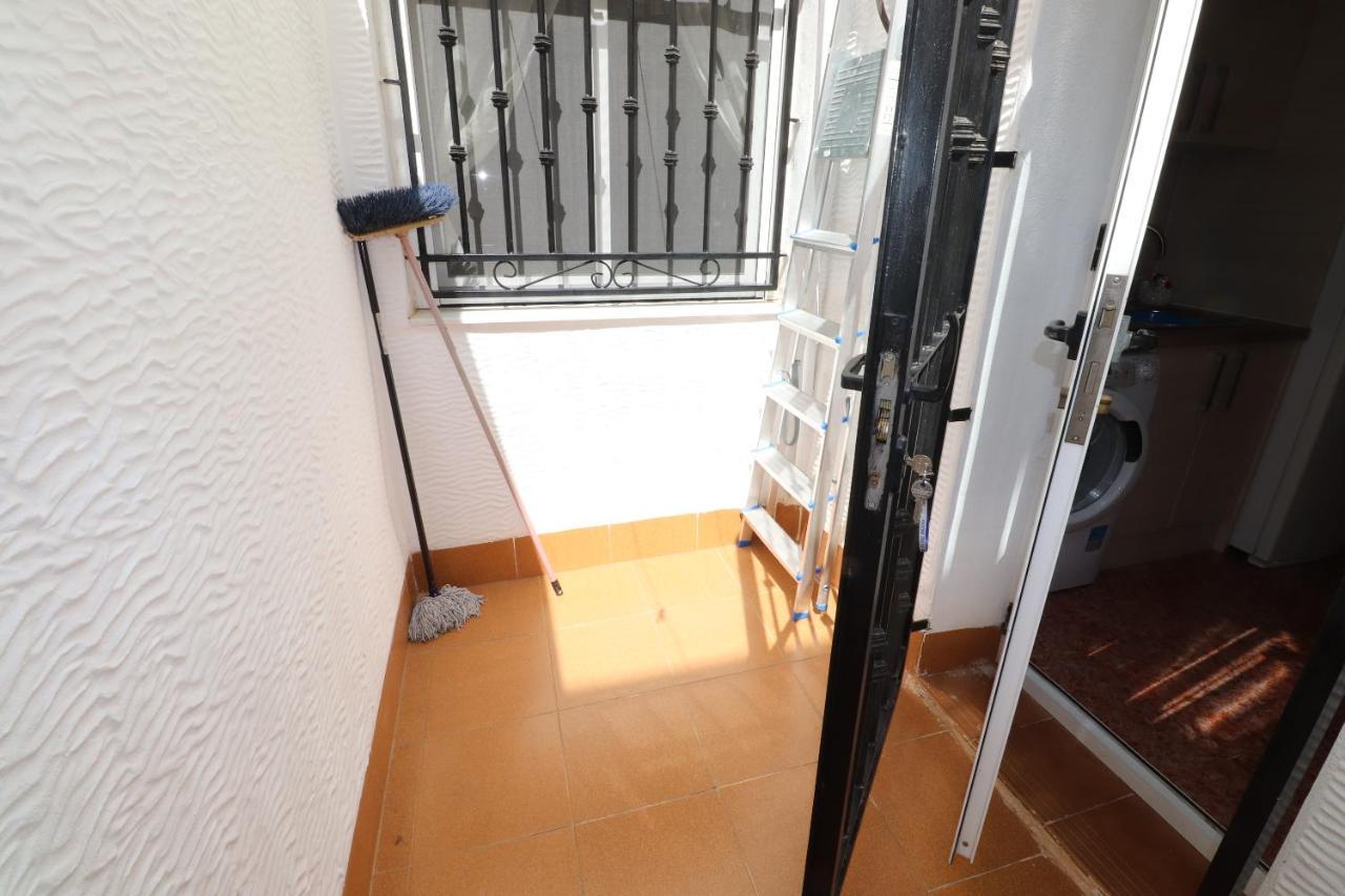 Vistabella Golf Flat With Access To Pool And Parking Orihuela Exterior foto