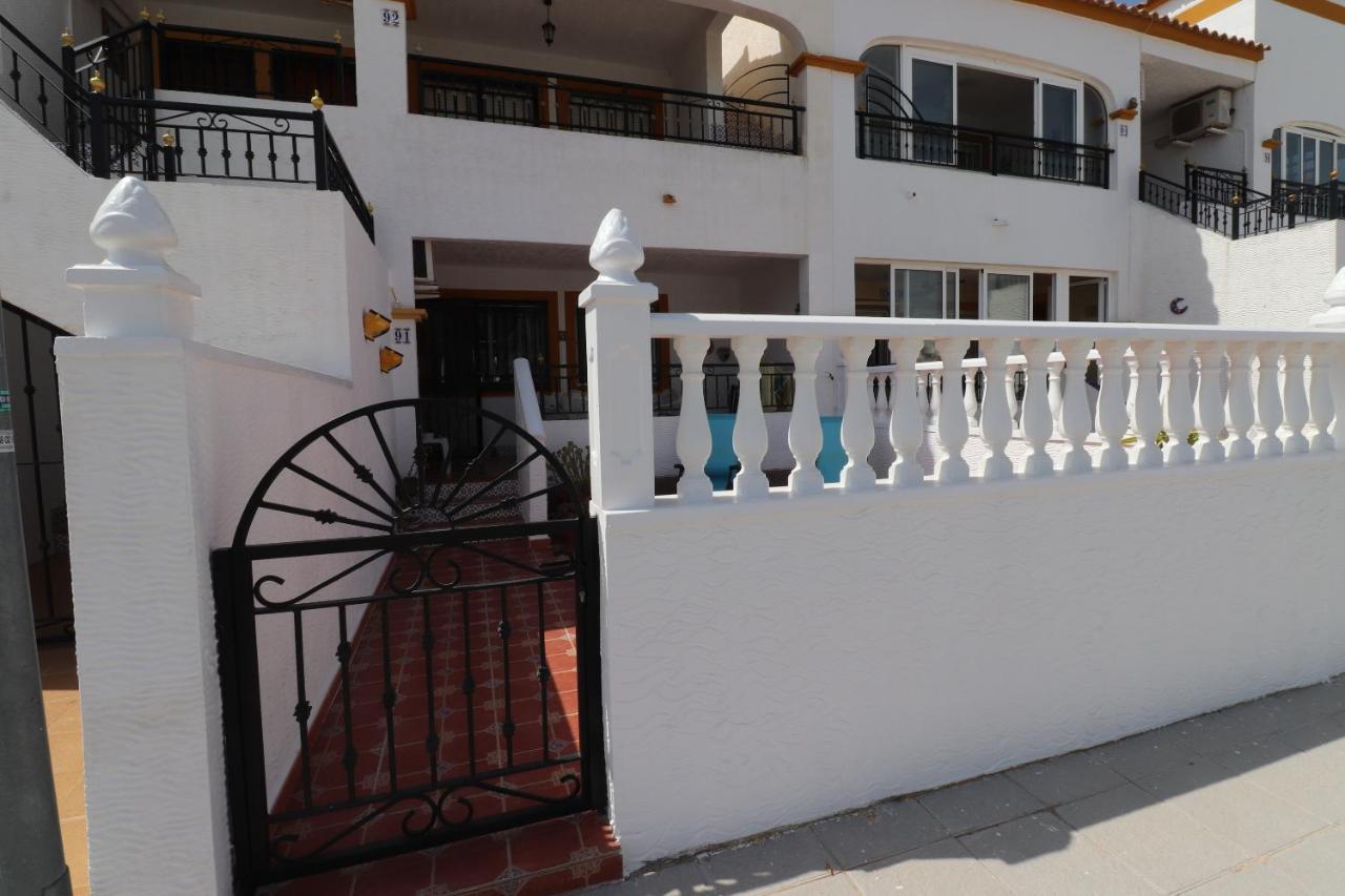 Vistabella Golf Flat With Access To Pool And Parking Orihuela Exterior foto
