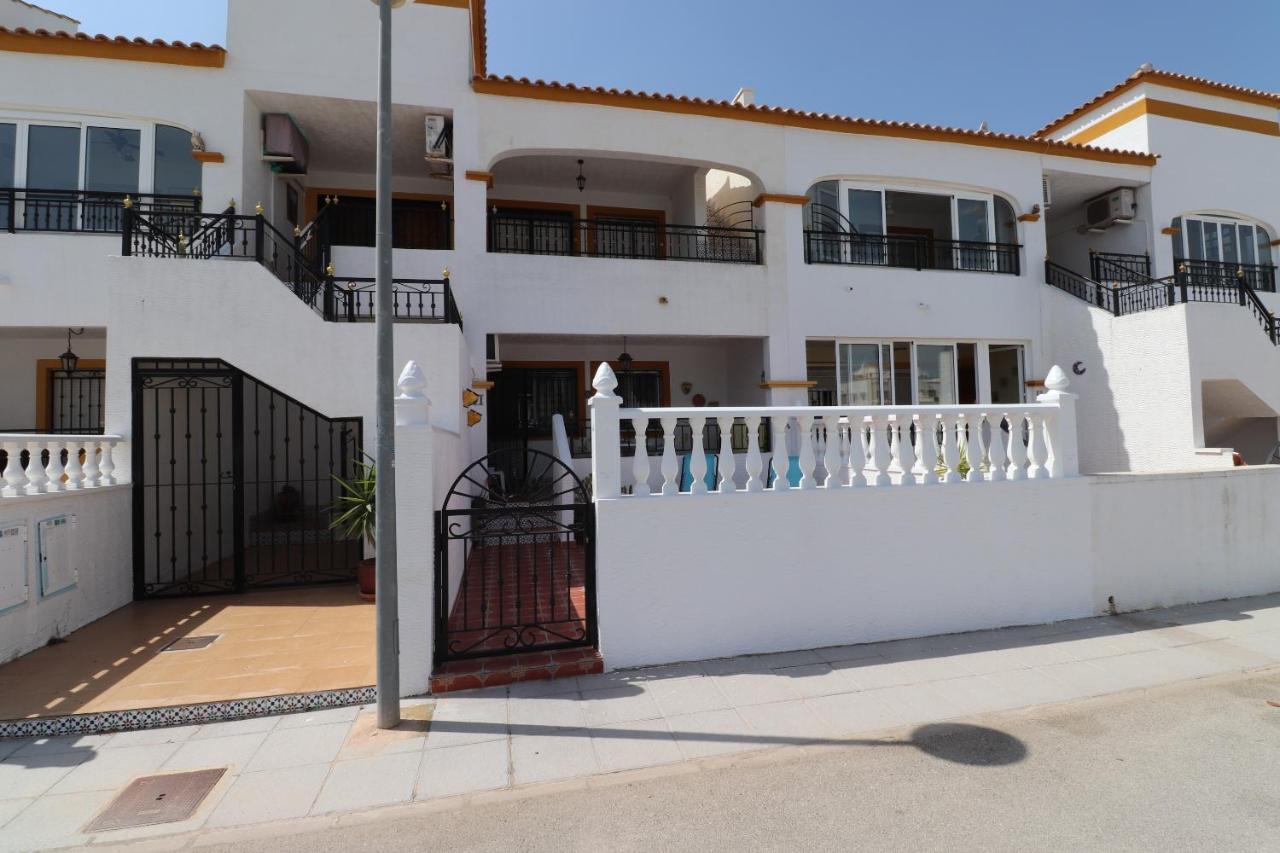 Vistabella Golf Flat With Access To Pool And Parking Orihuela Exterior foto